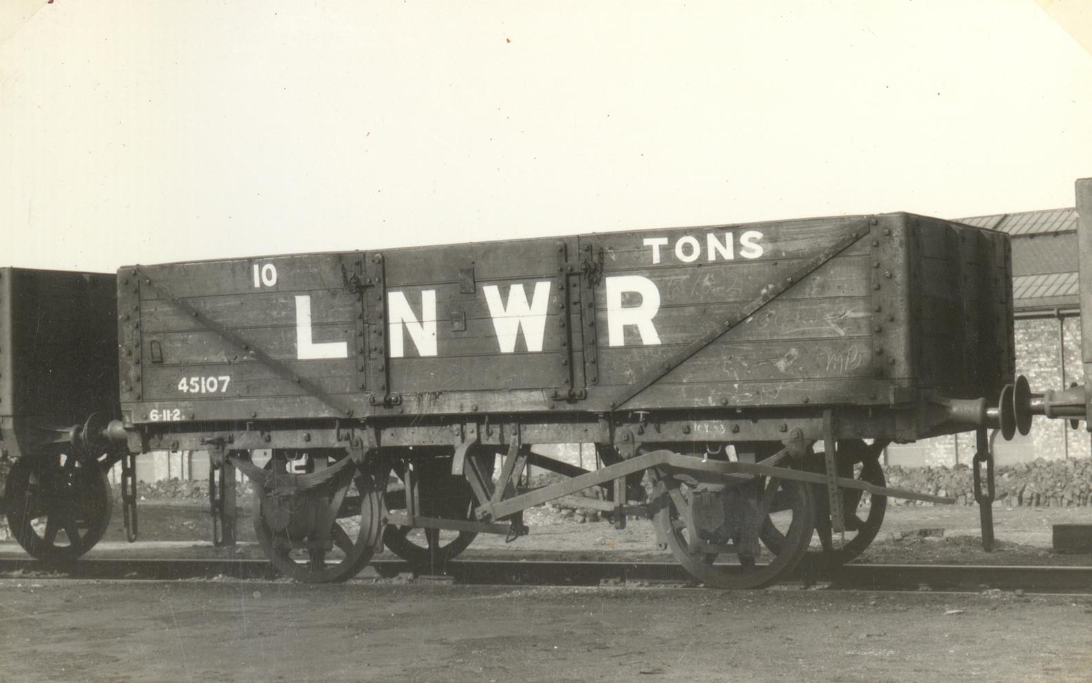 D84 10 ton wagon number 45107 - Image 2